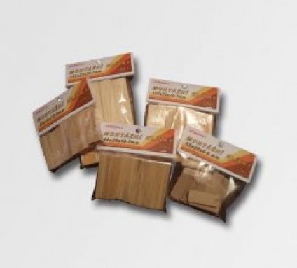 Klínky montážní 150x25x25-1 mm - balení 8 ks s visackou